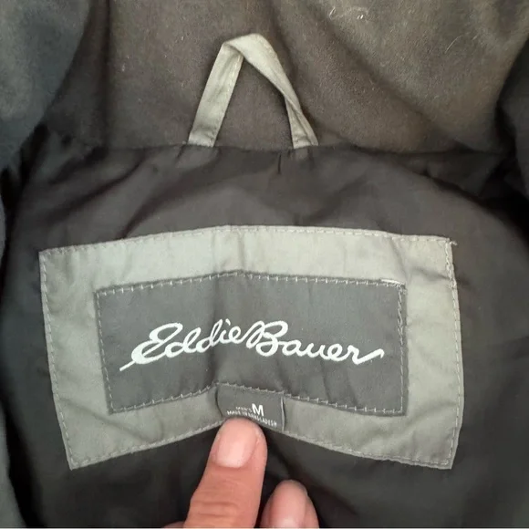 Men’s Eddie Bauer Puffer Jacket - Picture 6 of 10